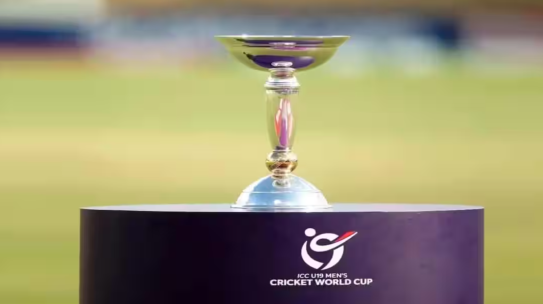 BCCI ने वर्ल्ड कप के लिए भारतीय टीम की घोषणा कर दी है, और साथ ही साउथ अफ्रीका दौरे के लिए भी टीम का ऐलान कर दिया है।