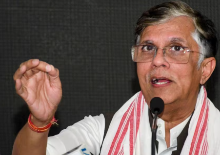 गुवाहाटी हाई कोर्ट से राहत न मिलने के बाद पवन खेड़ा ने अग्रिम ज़मानत के लिए सुप्रीम कोर्ट का रुख किया: जानें पूरी कहानी