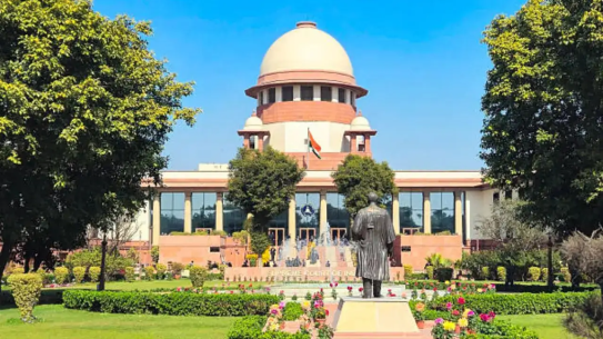 'आपको डिक्शनरी की जरूरत है', प्रोफेसर महमूदाबाद के मामले की सुनवाई करते हुए सुप्रीम कोर्ट ने एसआईटी जांच पर सवाल क्यों उठाए?